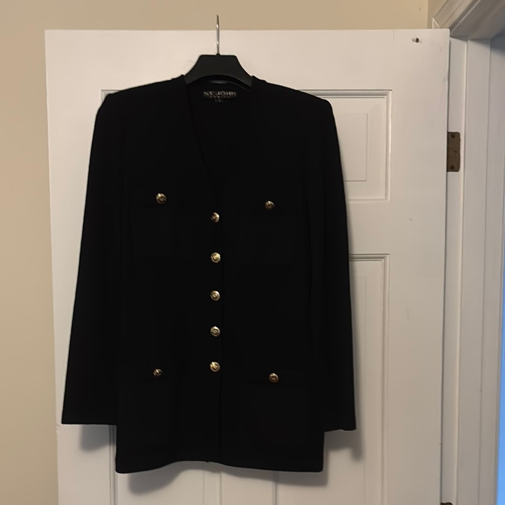 St. John Black and Gold Blazer Classic Tailored Design